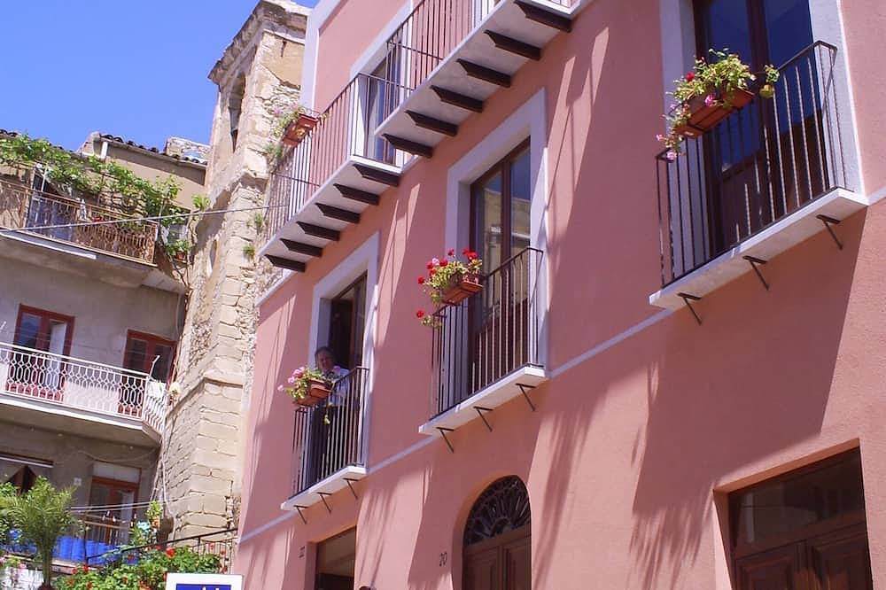 Appartamento intero, Appartamenti nel centro storico di Siculiana in Siculiana, Provincia di Agrigento