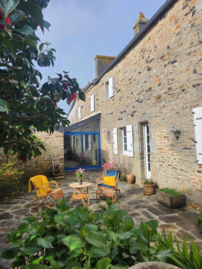 Location de vacances pour 6 personnes, avec terrasse à Ploumoguer - 2