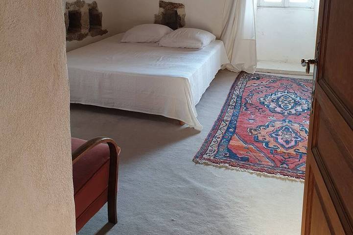 Gîte pour 10 personnes, avec jardin à Banne - 3