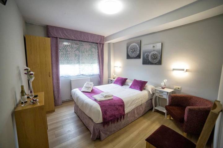 Maison d’hôte pour 5 personnes, avec jardin et vue dans O Pedrouzo - 3