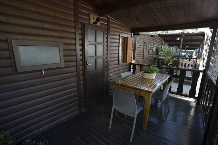 Bosco Verde Camping Chalet für 4 Personen in Viareggio, Italienische Riviera
