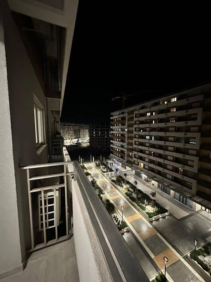 Apartament wakacyjny dla 2 osób, z Balkon i Jacuzzi oraz Taras i Widok w Podgorica