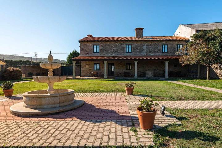 Casa rural para 2 personas, con Terraza además de Jardín y Vistas en Costa da Morte