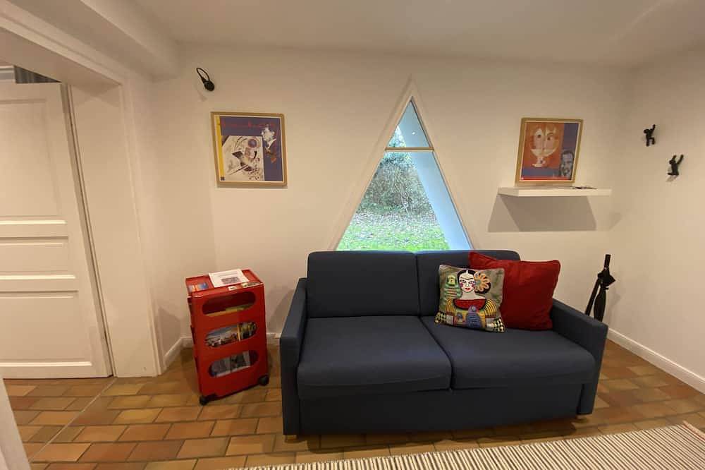 Ganze Wohnung, Aparte Ferienwohnung mit Terrasse und Sauna am Ratzeburger Küchensee in Schmilau, Naturpark Lauenburgische Seen