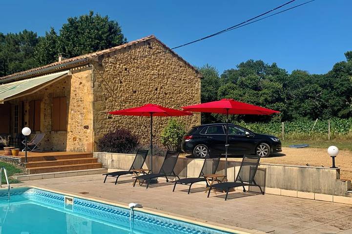 Gîte pour 6 personnes, avec jardin et terrasse à Saint-Romain-de-Monpazier