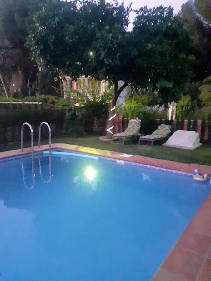 Apartamento para 2 personas, con Terraza y Jardín además de Piscina y Vistas en Alcalá de Guadaíra
