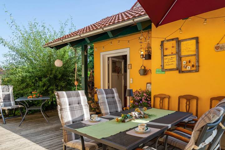 Ferienwohnung für 4 Personen, mit Balkon und Garten