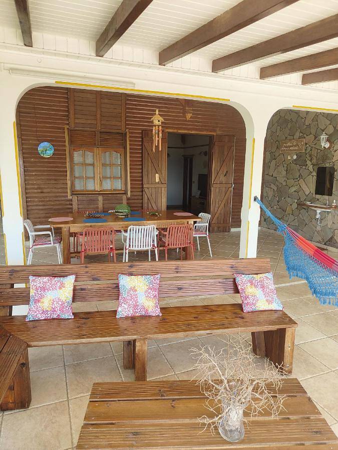 Location de vacances pour 6 personnes, avec vue ainsi que jardin et terrasse dans Plage de Malendure - 3