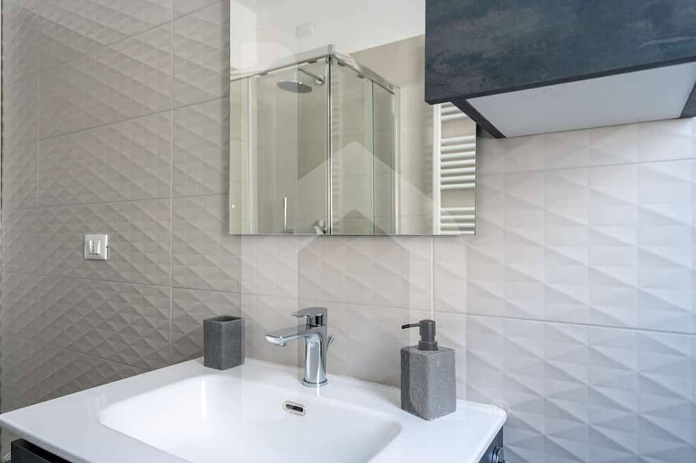 Entire apartment, Homiday - Stella Del Mare, one-bedroom apartment on the 3rd floor in Alba Adriatica, Teramo Province