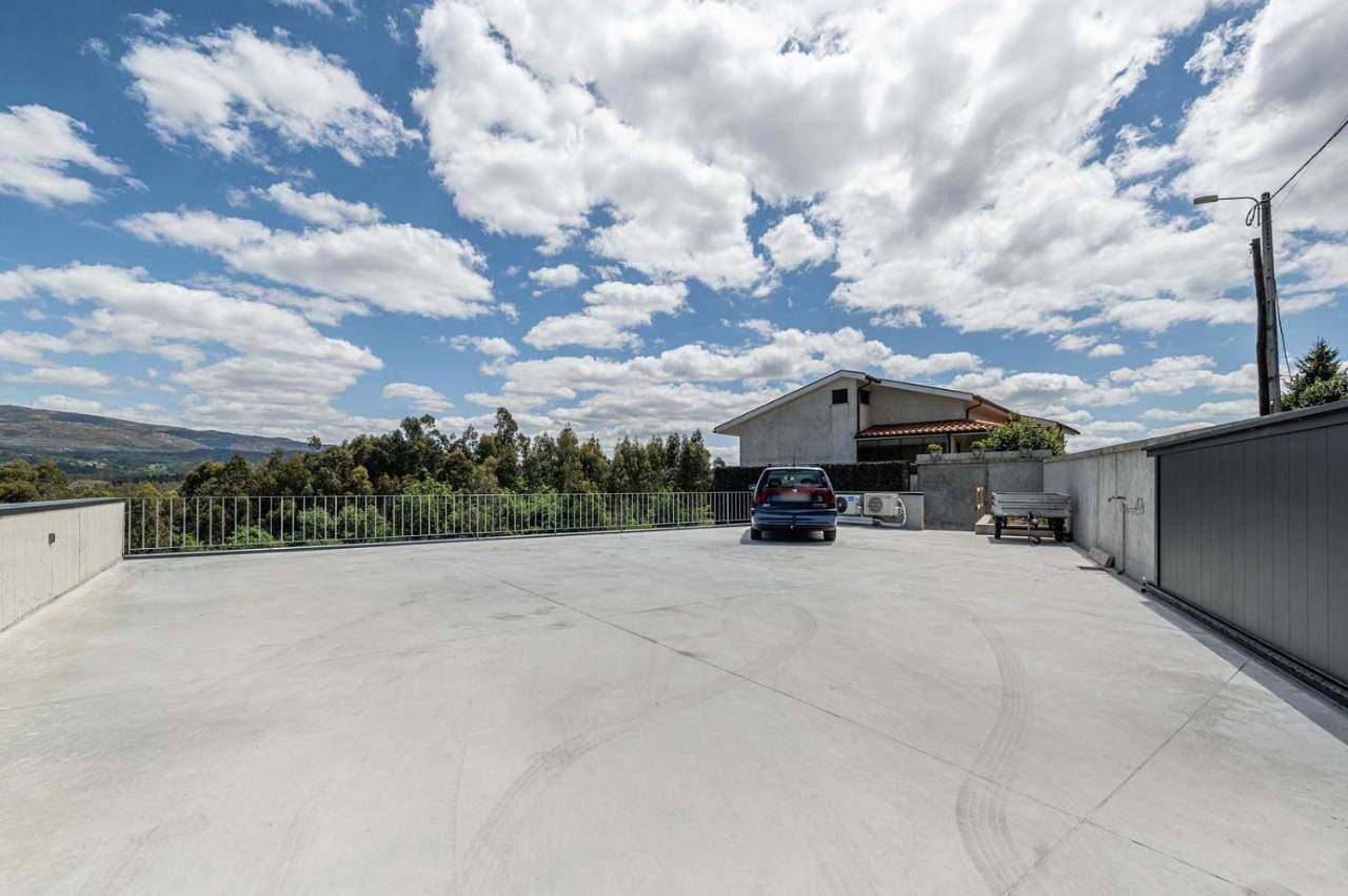 Two-Bedroom House in Vieira do Minho, Distrito de Braga