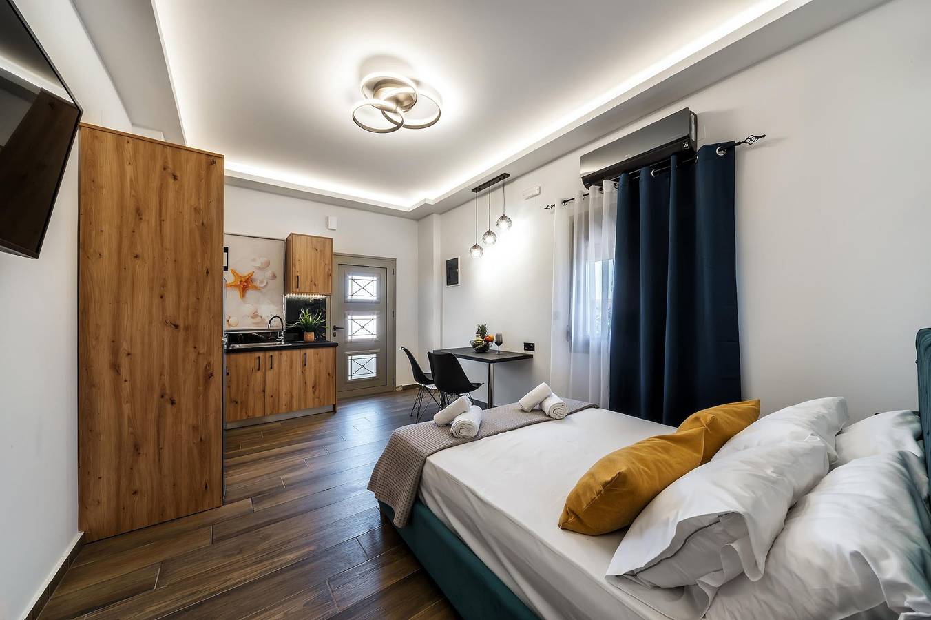 Geheel appartement, Vakantieappartement voor 2 personen met terras in Iraklio-Heraklion en omgeving