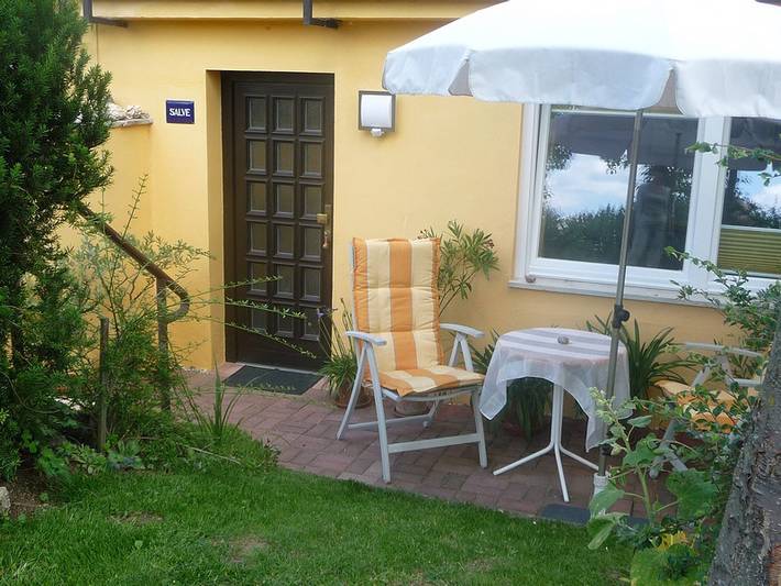 Ganze Ferienwohnung, Gästezimmer Johnsen - Zweibettzimmer mit Dusche und Wc in Weimar, Weimarer Land