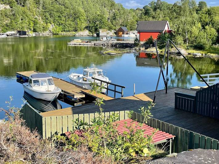 Ferienhaus für 9 Personen, mit Terrasse und Garten in Bømlo