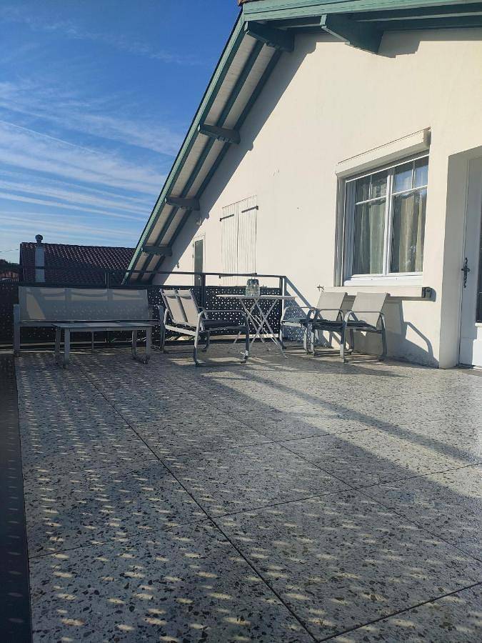 "L'Océan pour Voisin", gîte 5 à 6 personnes, 3 étoiles 3 épis dans maison avec terrasse de 34m carrés Plage du Métro à 1500 m agréé Ancv in Tarnos, Côte d’Argent