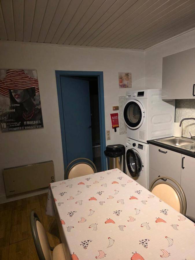 Gîte pour 4 personnes, avec balcon et vue dans Membre - 3