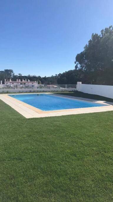 Three-Bedroom Villa in Almancil, Parque Natural da Ria Formosa