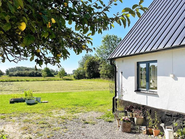 Vacation rental for 5 people, with yard in South Sweden