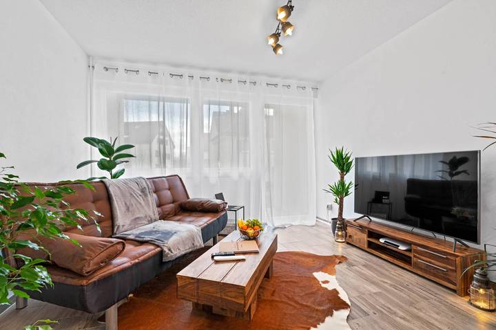 Geheel appartement, Vakantie Appartement "Fairschlafen Am See" met Privé Terras & Wifi in Friedrichshafen, Region Bodensee-Oberschwaben