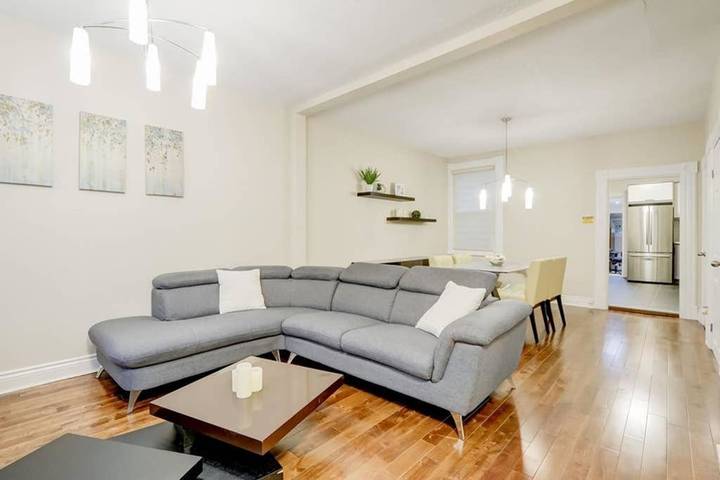 Apartamento de vacaciones para 8 personas, con vistas y jardín - 1
