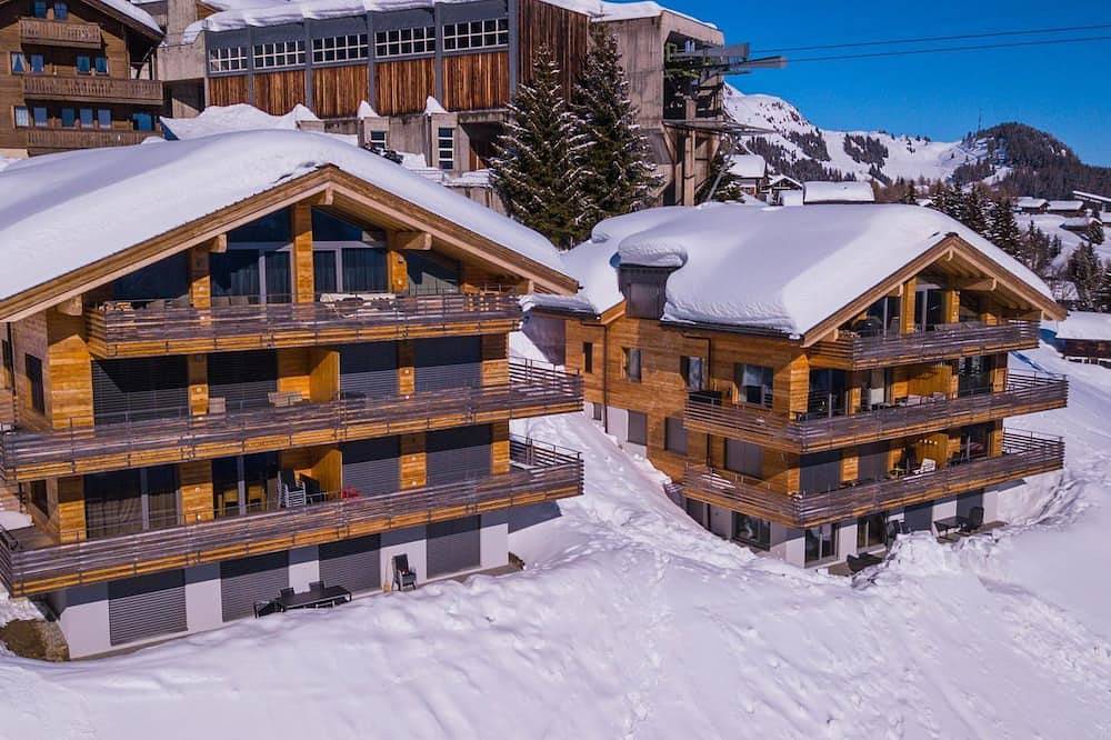 Ganze Wohnung, Apartmenthaus Riederhoru A 1. Og Ost Appartement/Fewo, Dusche und Bad, Wc, 2 Sch in Riederalp, Aletsch Arena