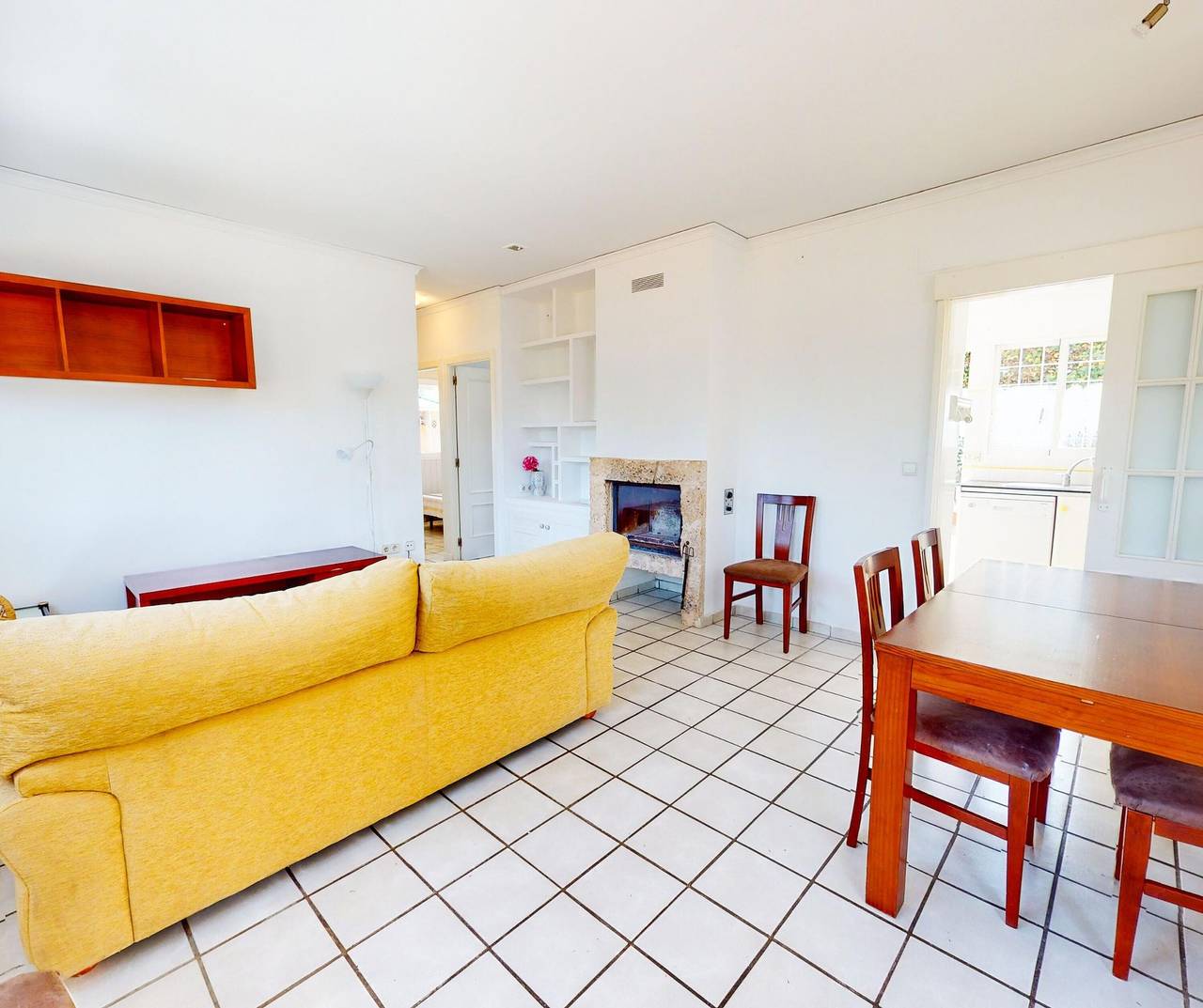 Villa Serena in Las Rotas Dénia 240m from the sea with terrace and parking in Dénia, Costa Blanca