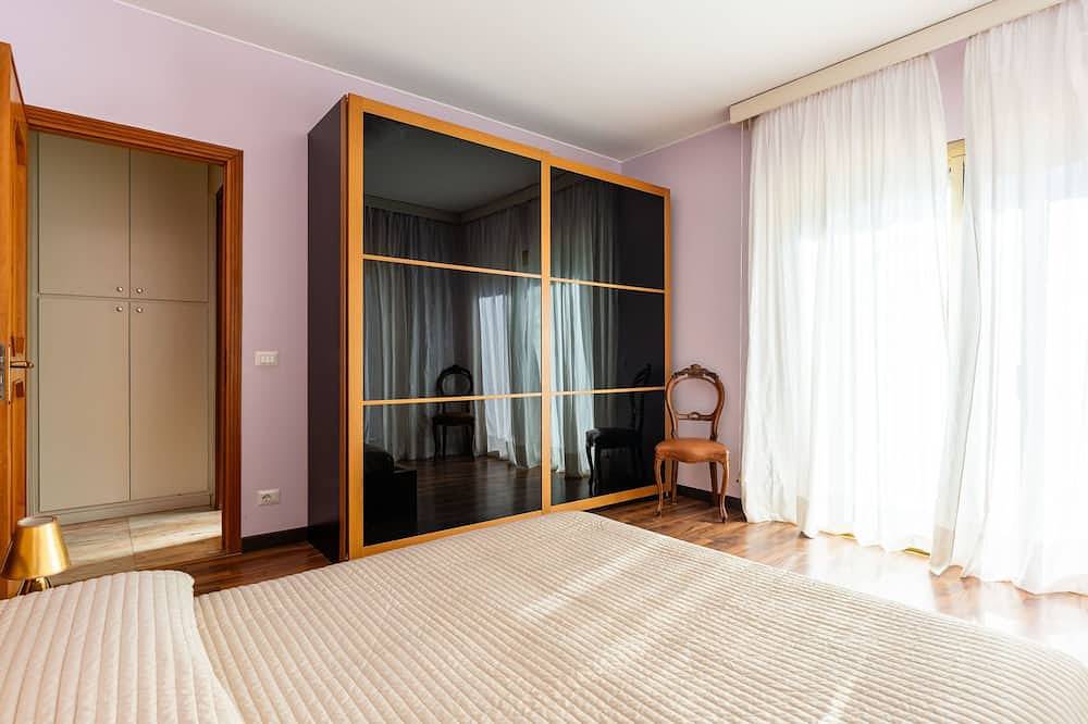 Entire apartment, Le Mimose by Interhome in Taggia (City), Taggia