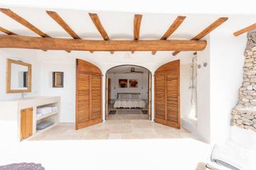 Villa in Santa Eulària des Riu, Ibiza Osten für 12 