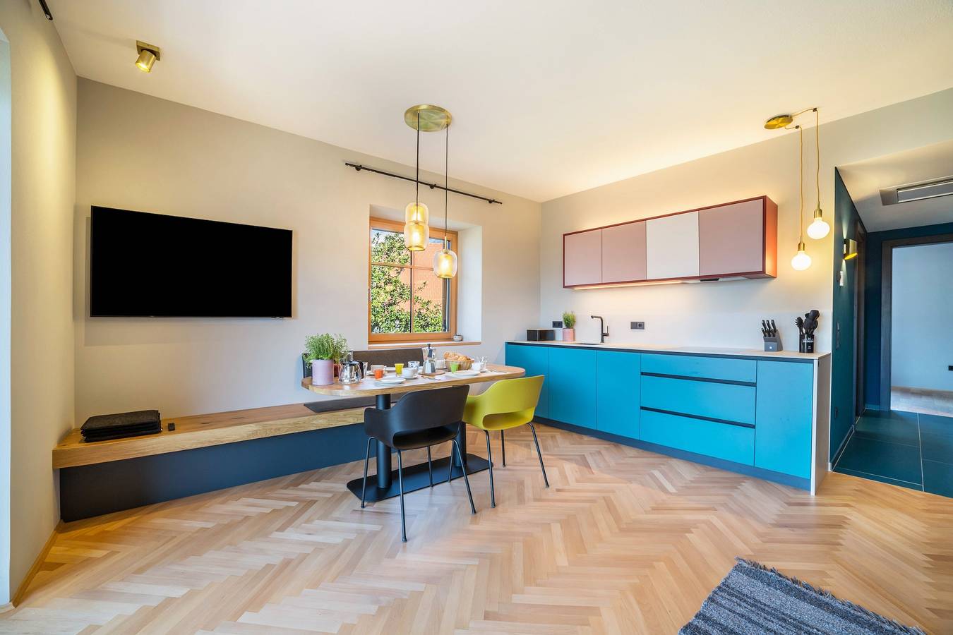 Ganze Wohnung, Ferienwohnung 'Villa Rosa Unterschöberlehof - Eliza' mit Bergblick, Wlan und Klimaanlage in Meran, Sarntaler Alpen