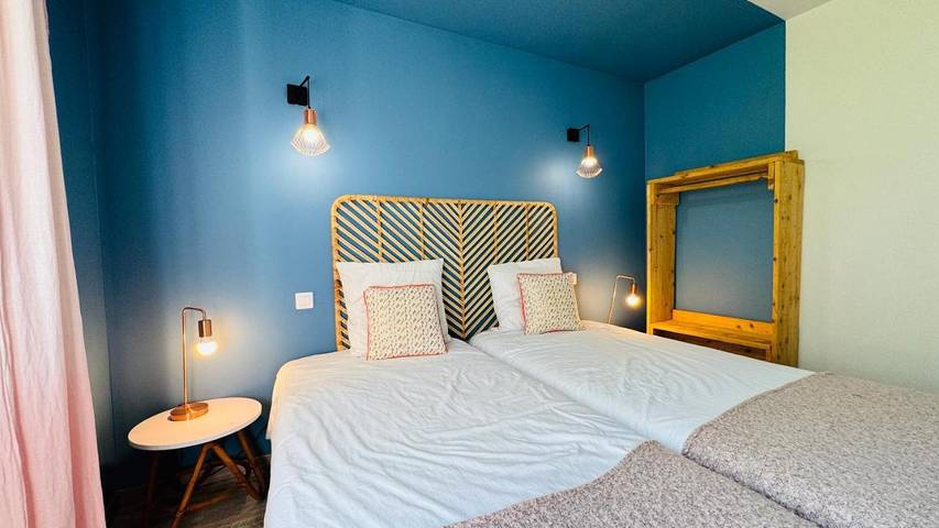 Location de vacances pour 6 personnes, avec vue ainsi que sauna et jardin à Brens - 2