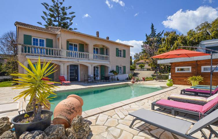 Location de vacances pour 10 personnes, avec piscine à Cervione - 3