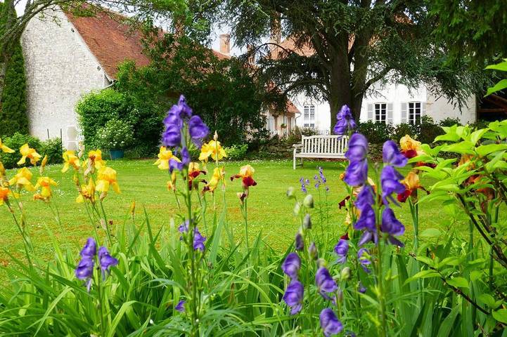 Gîte pour 3 personnes, avec jardin et terrasse dans Adon