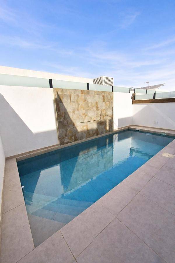 Villa für 6 Personen, mit Pool und Terrasse sowie Ausblick, mit Haustier - 1