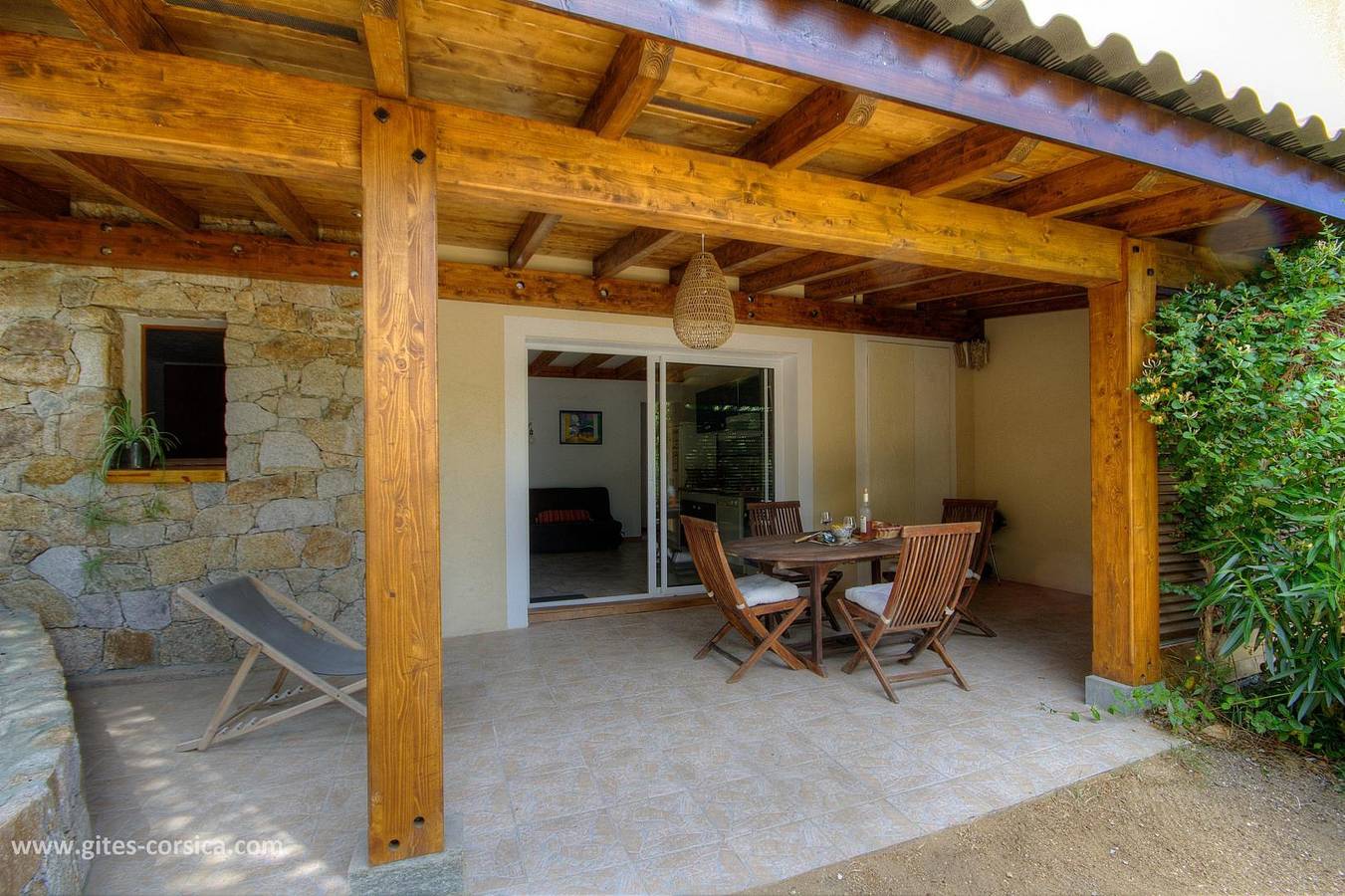 Monti in Cateri, Calvi und Umgebung