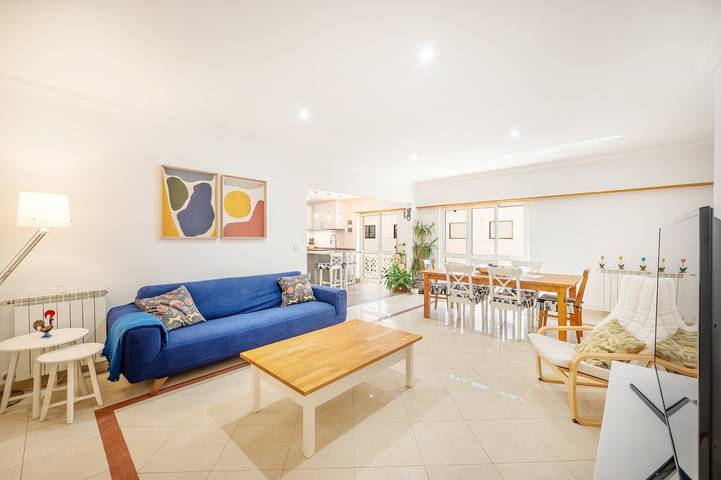 Apartamento de férias para 6 pessoas em Carcavelos