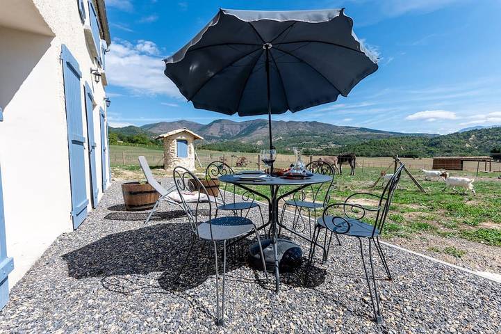 Appartement de vacances pour 2 personnes, avec Jacuzzi et Terrasse ainsi que Jardin et Sauna