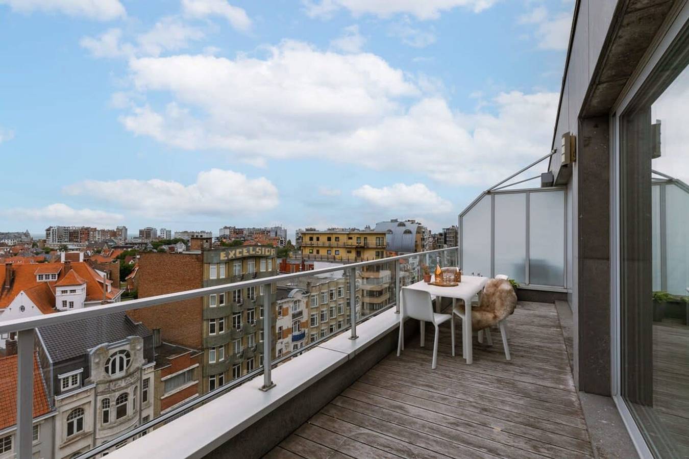 Appartement entier, Charming Apartment with Beach View in La Panne, Côte belge