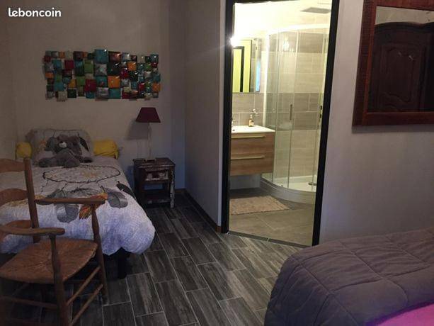 Deluxe Room (2 Adults + 1 Child) in Saint-Julien-Gaulène, Région d'Albi