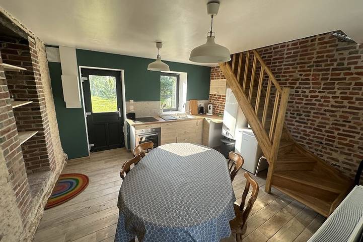 Gîte pour 8 personnes, avec jardin et terrasse