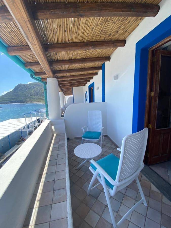 Casa vacanza per 4 persone, con giardino in Filicudi