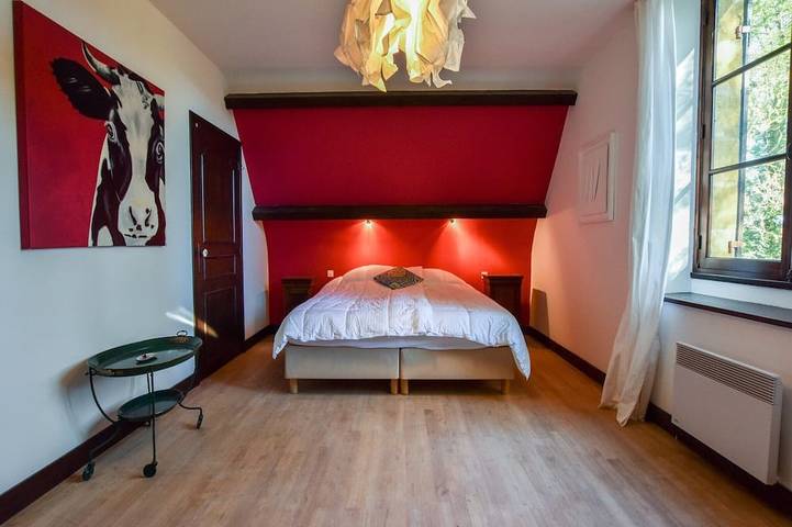 Location de vacances pour 6 personnes, avec piscine et jardin à Saint-Laurent-la-Vallée - 2