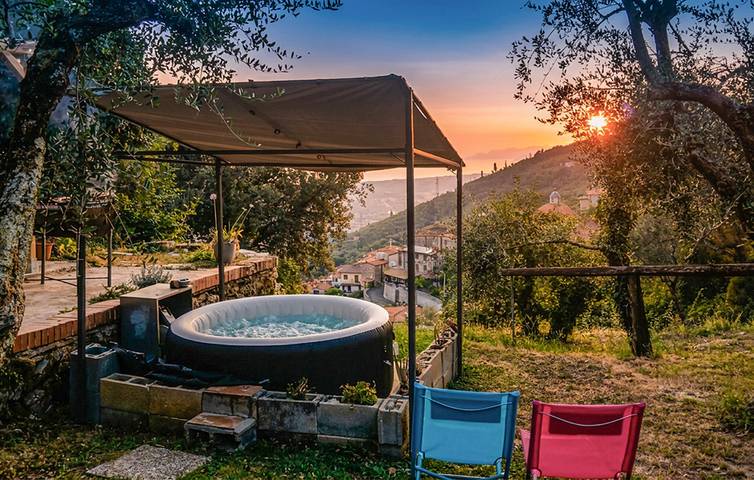 Ganze Ferienwohnung, Gemütliche Gartenwohnung bei Pietrasanta - WiFi & Parken in Pietrasanta, Italienische Riviera