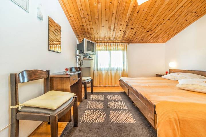 Zimmer Ana Pomer S1
 in Pomer, Südküste Istrien
