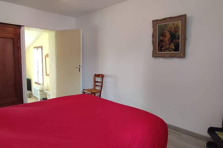 Villa, large garden, wifi, 400m from the beach and 600m from the market in Saint-Gilles-Croix-de-Vie, Valle della Loira