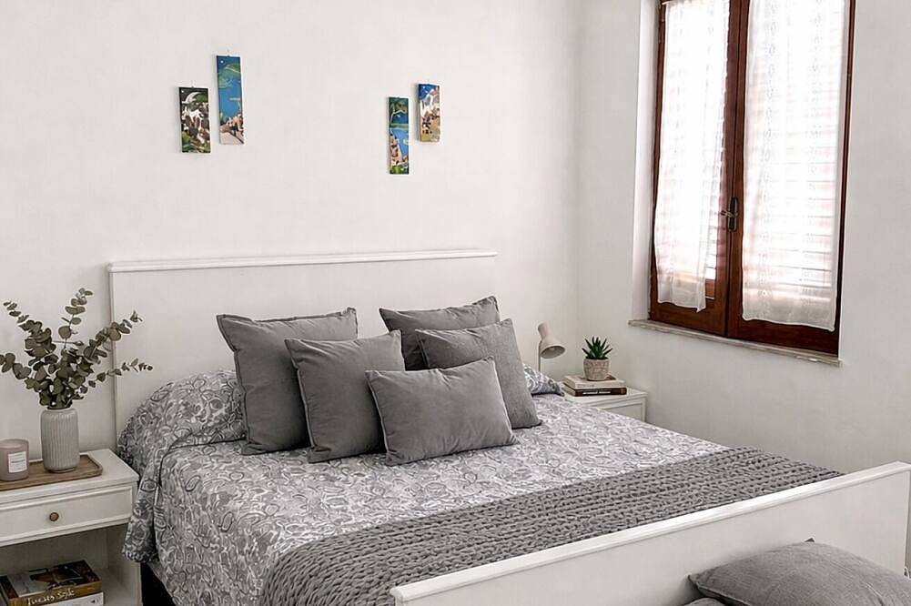 Sea Breeze Terrace Retreat on the Sicilian Coast in Mongiove, Patti