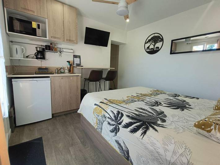 Location de vacances pour 2 personnes, avec jardin et piscine à Aiguines - 4