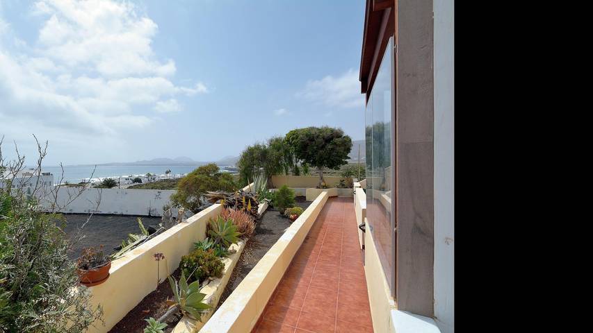 Gîte pour 3 personnes, avec terrasse ainsi que vue sur l’océan et jardin dans Punta de las Mujeres - 4