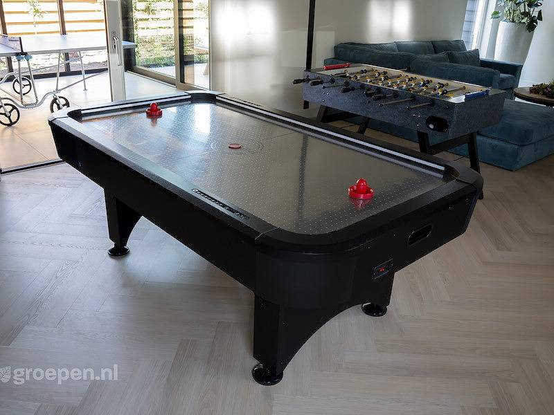 Holiday home Rosmalen in Brabant-Septentrional