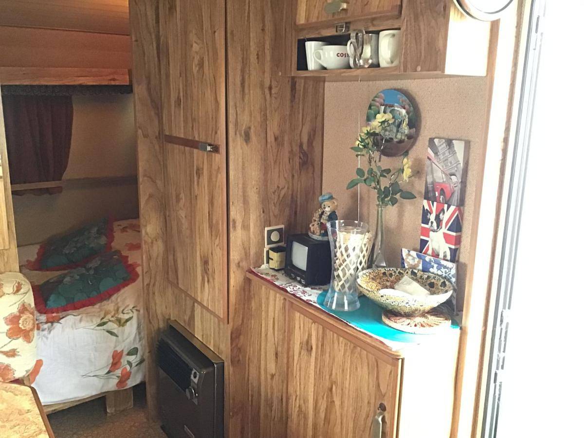 Vintage Caravane in Les Attaques, Région de Calais
