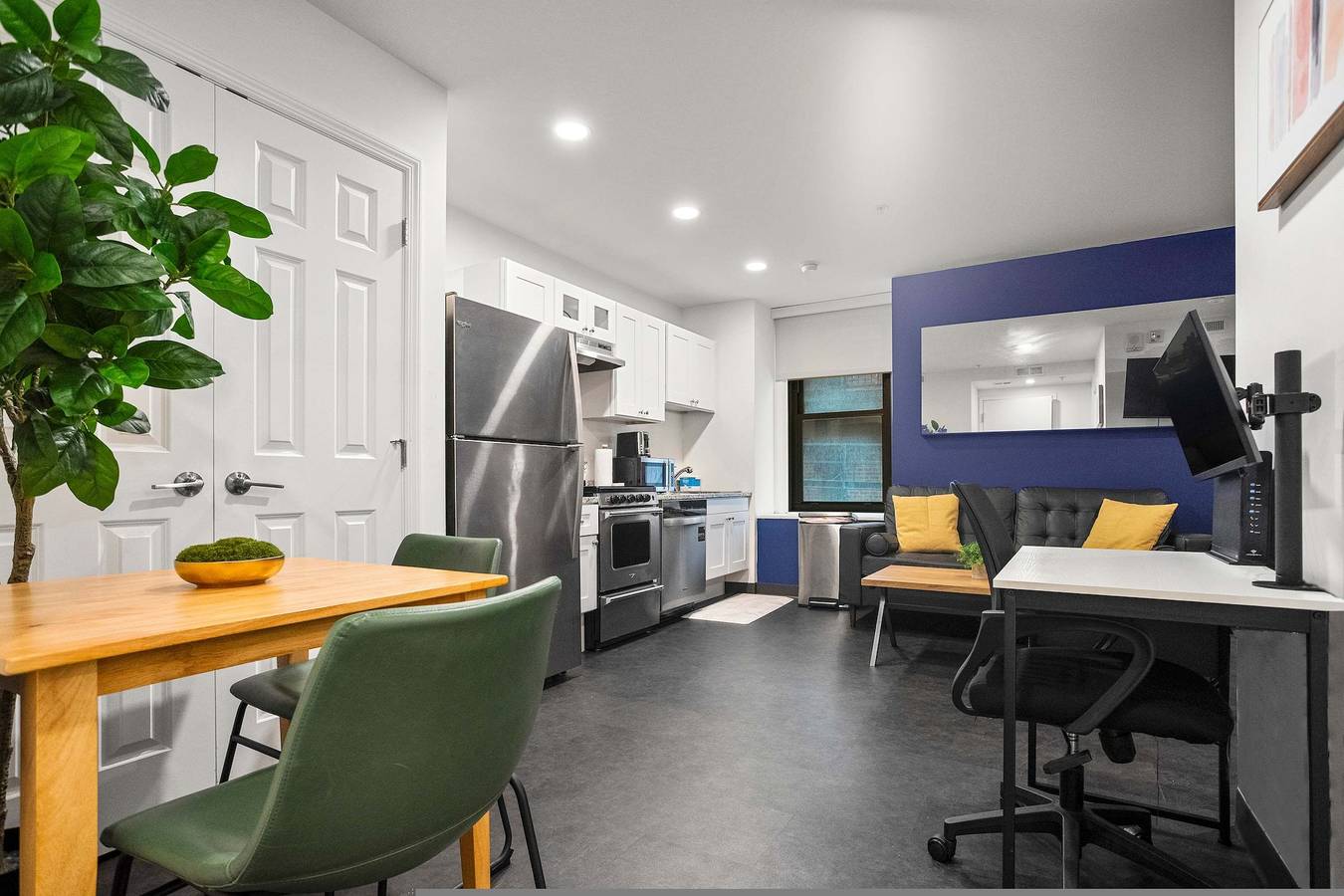 Ganze Wohnung, Cozysuites Stunning 1Br in Downtown Pitts  1 in Pittsburgh, Allegheny County