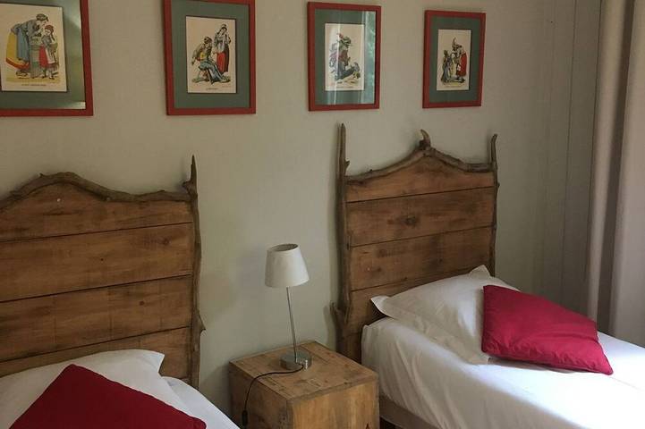 Gîte pour 4 personnes, avec Jardin et Piscine à Saint-Étienne-du-Grès - 4
